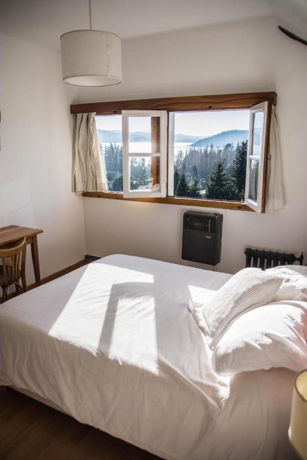 Bed and Breakfast Pajaro Azul San Carlos de Bariloche Esterno foto