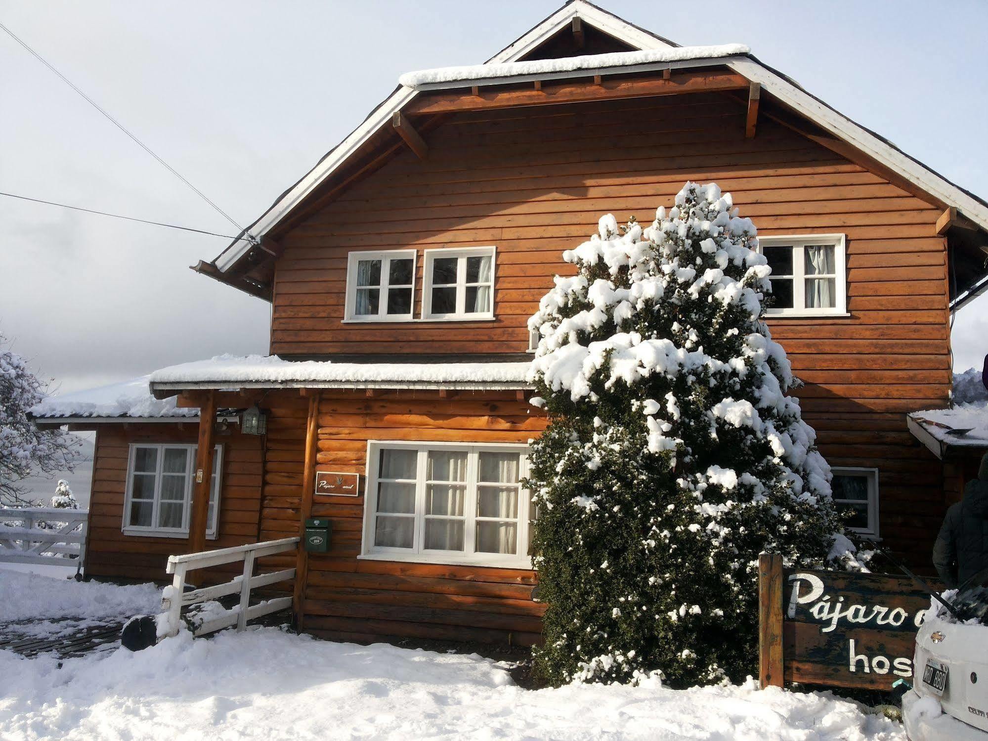 Bed and Breakfast Pajaro Azul San Carlos de Bariloche Esterno foto